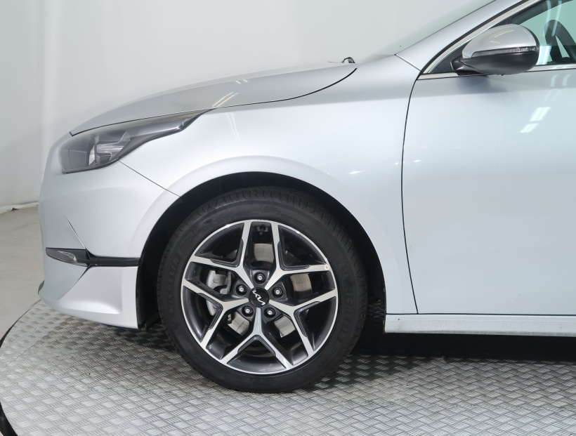 Kia Ceed, 2025
