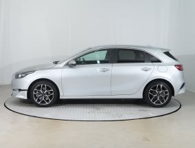 Kia Ceed - 2025