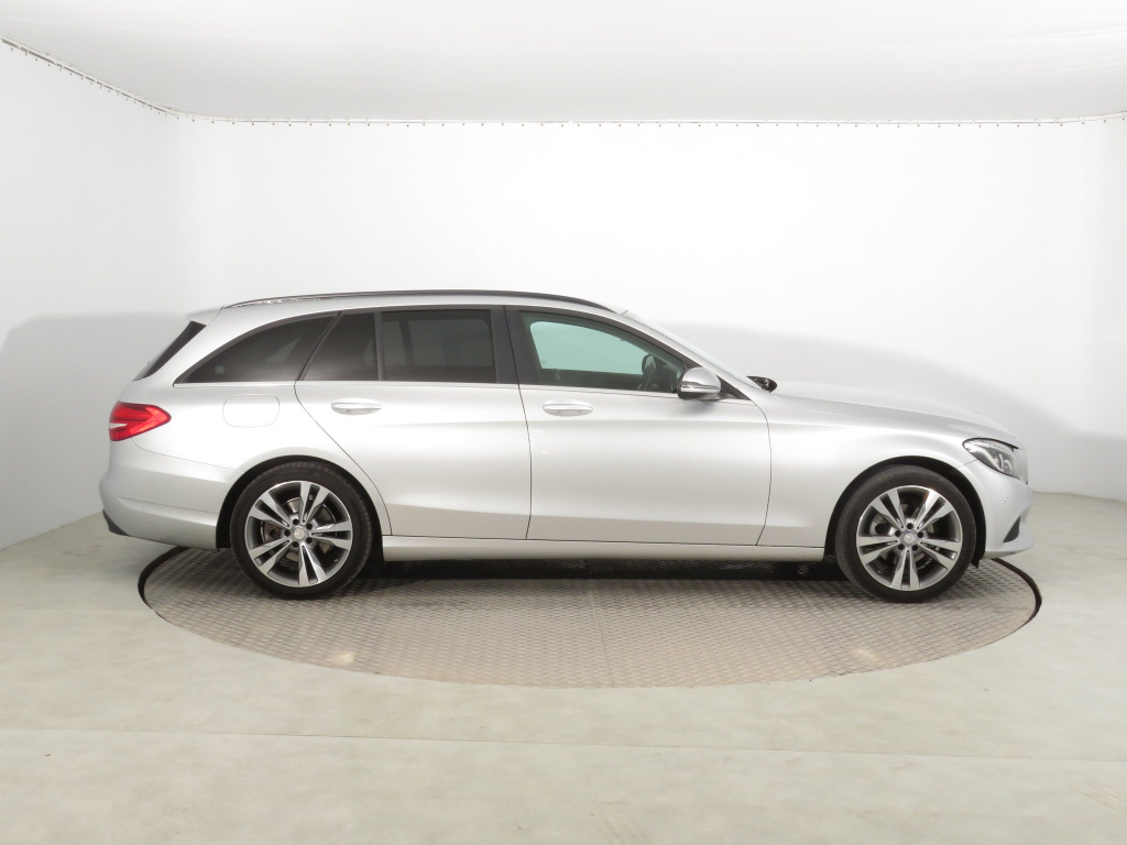 Mercedes-Benz C