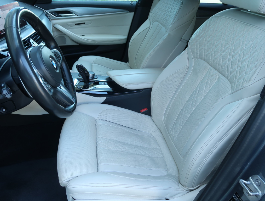 BMW 5