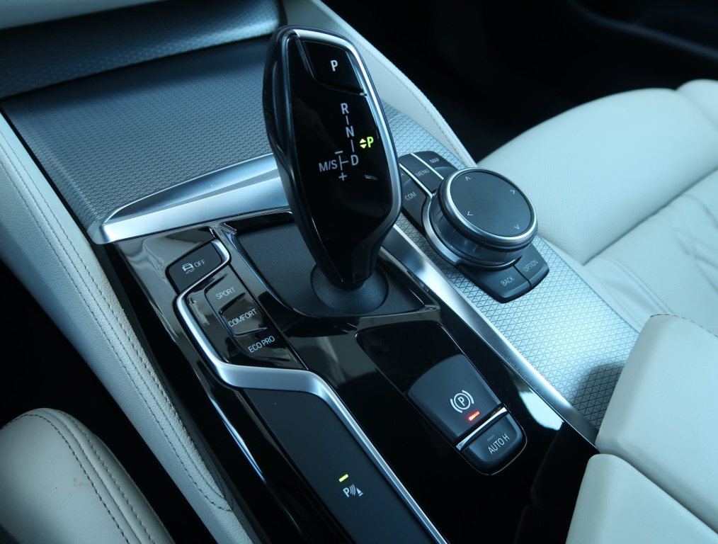 BMW 5