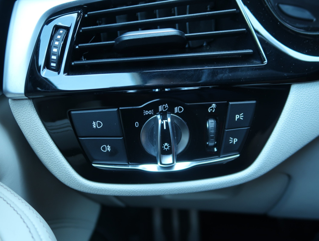 BMW 5