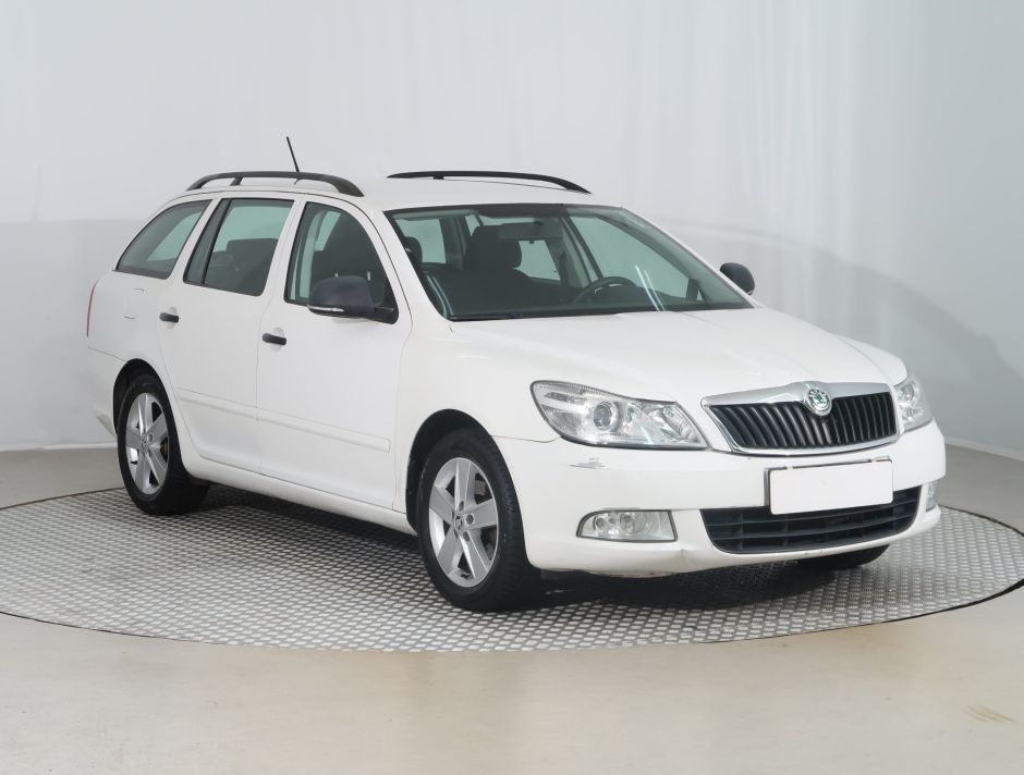 Skoda Octavia - 2011