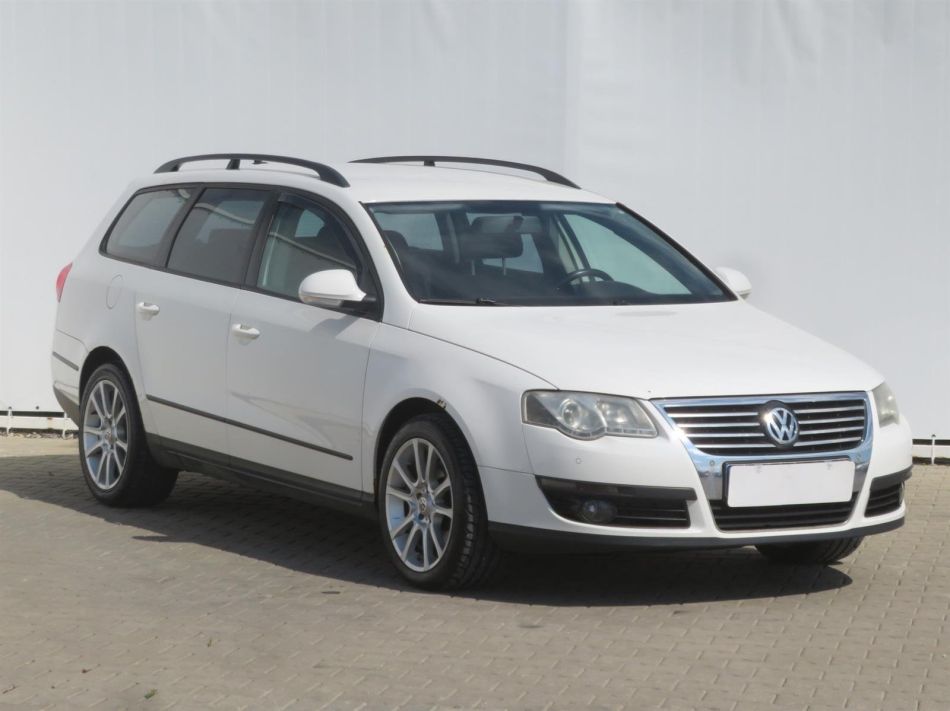 Volkswagen Passat - 2010