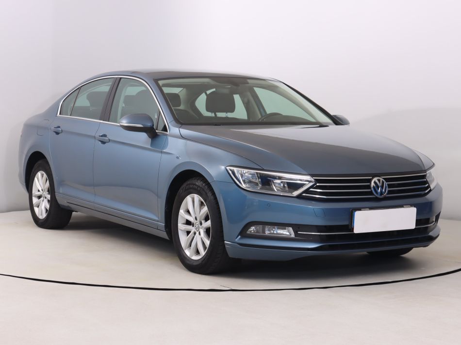 Volkswagen Passat - 2018