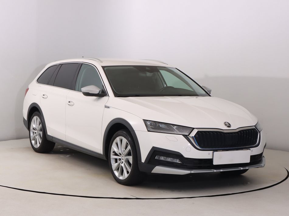 Skoda Octavia Scout - 2022