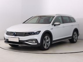Volkswagen Passat - 2023