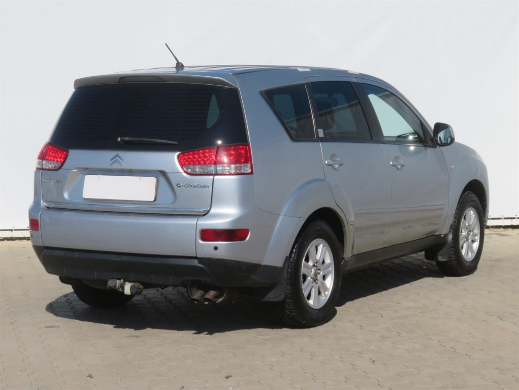 Citroen C-Crosser