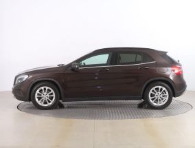 Mercedes-Benz GLA - 2014