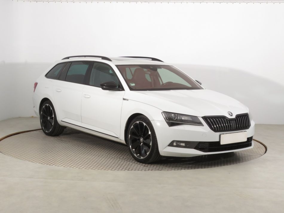 Skoda Superb - 2019