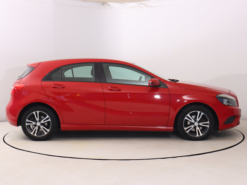 Mercedes-Benz A