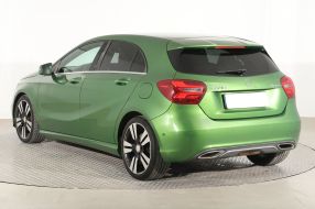 Mercedes-Benz A - 2016