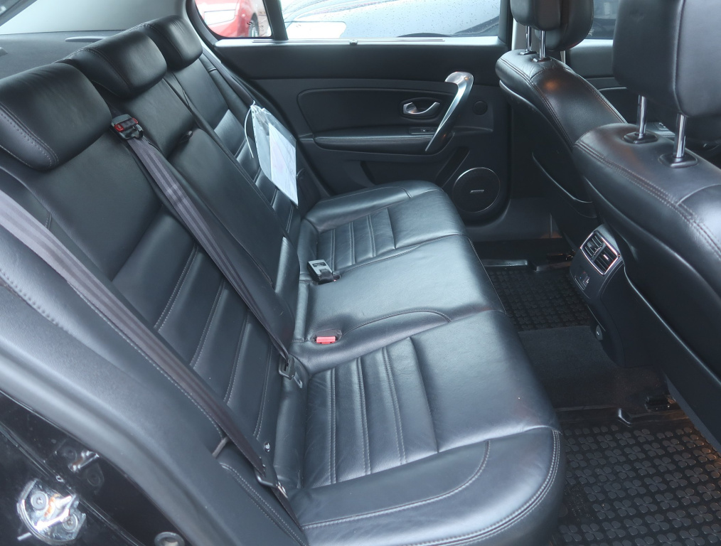Renault Latitude
