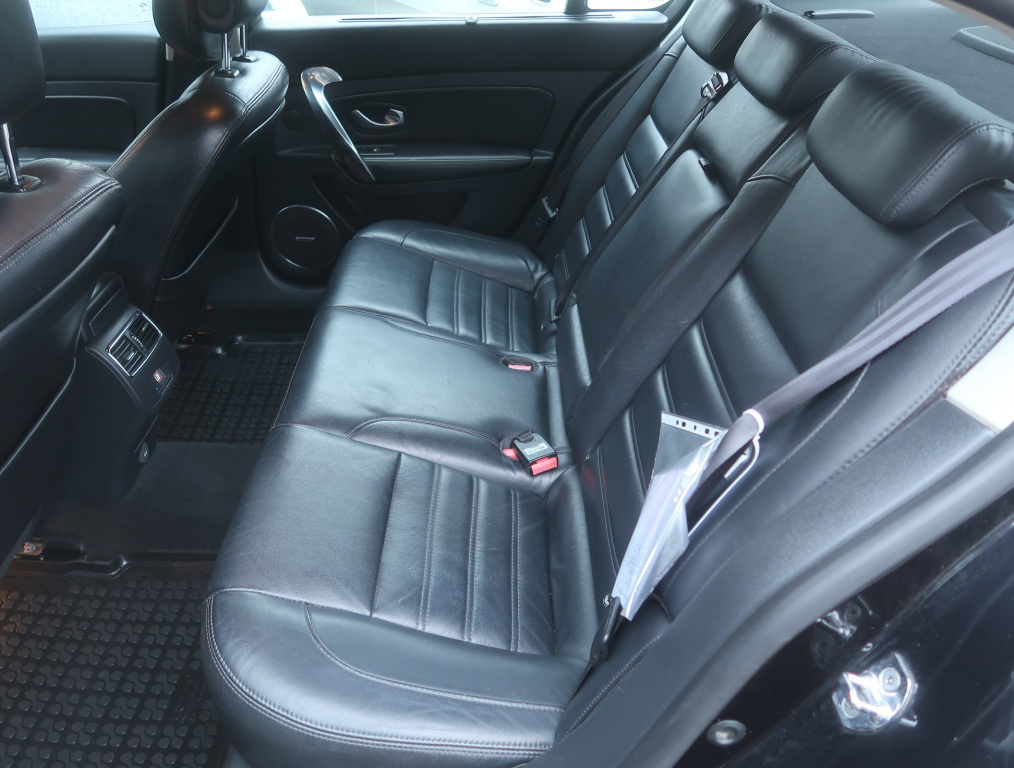 Renault Latitude