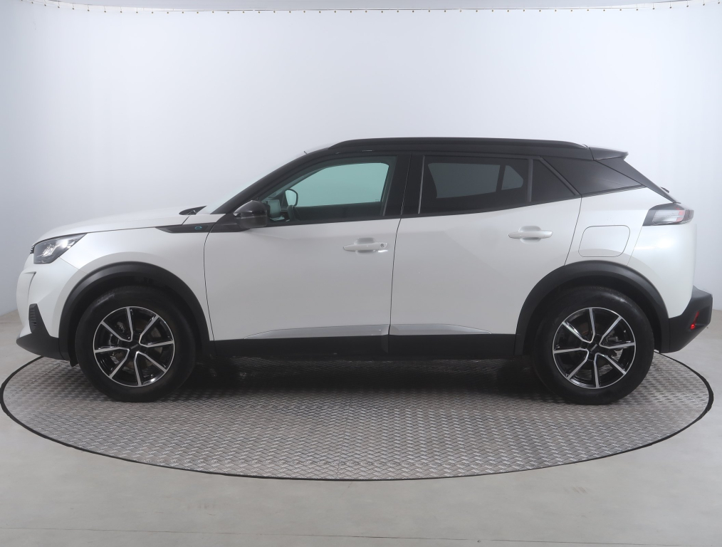 Peugeot e-2008