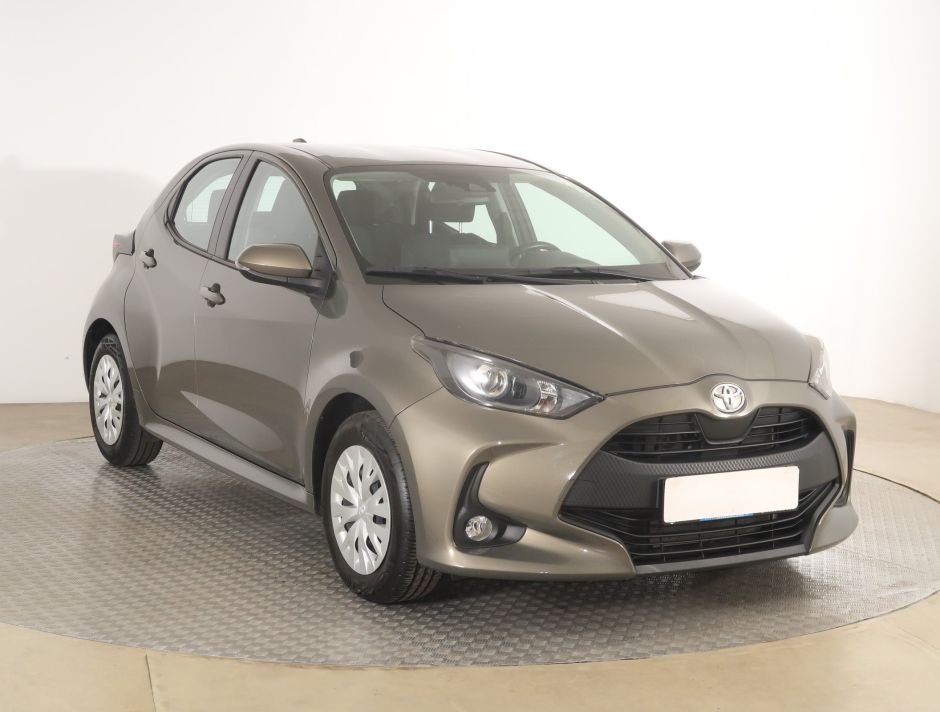 Toyota Yaris - 2021