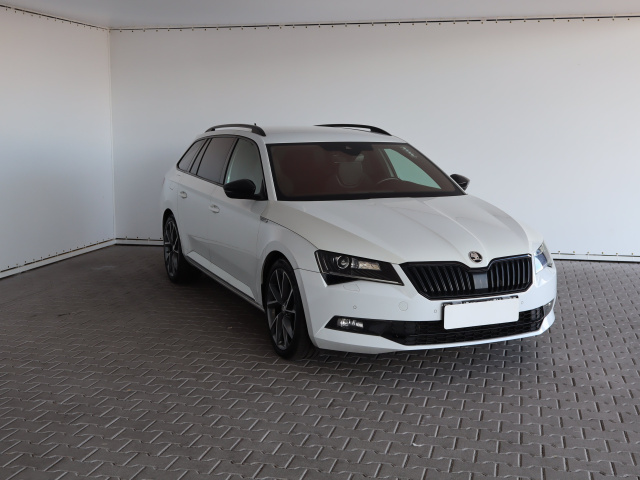 Škoda Superb 2018