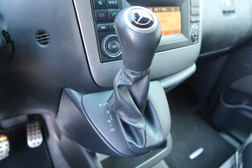 Mercedes-Benz Viano