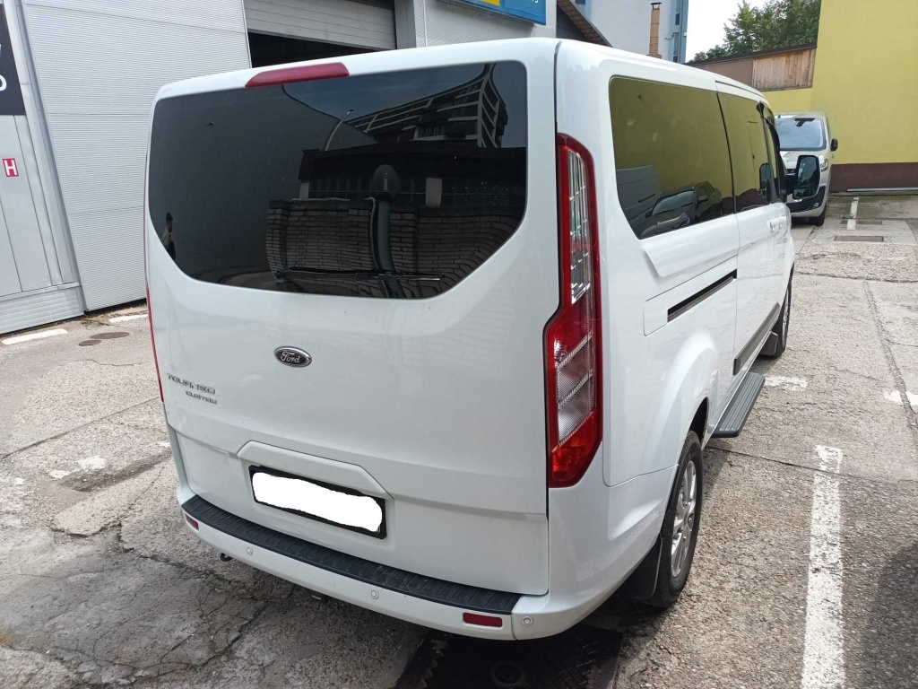 Ford Tourneo Custom