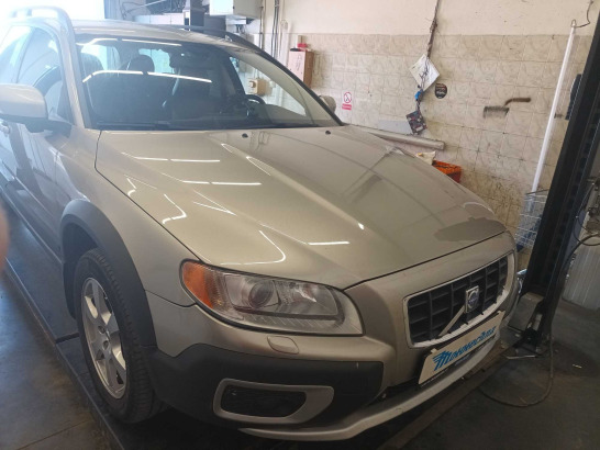 Volvo XC70
