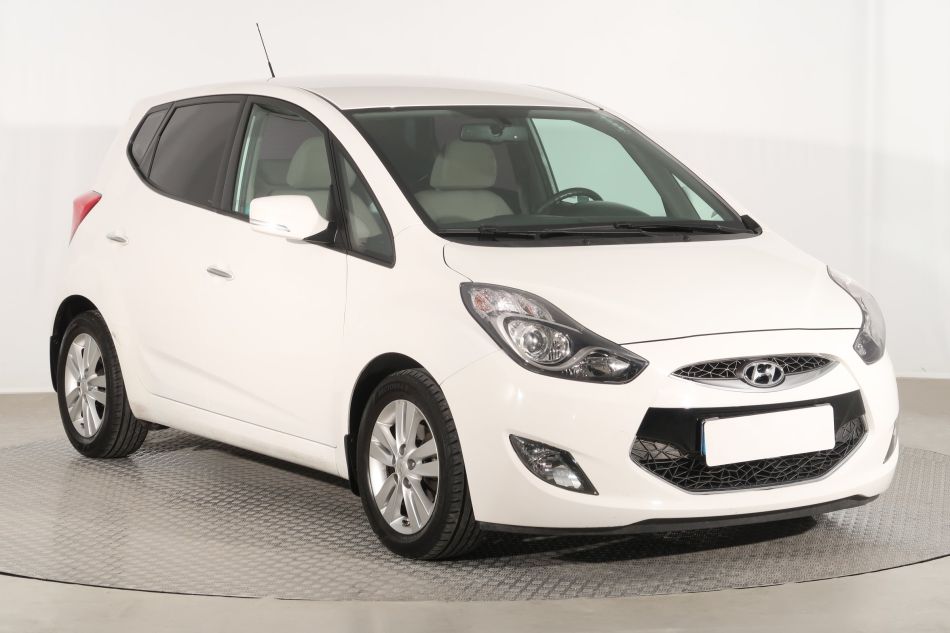 Hyundai ix20 - 2012