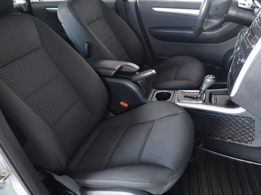 Mercedes-Benz B