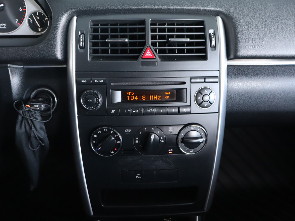 Mercedes-Benz B