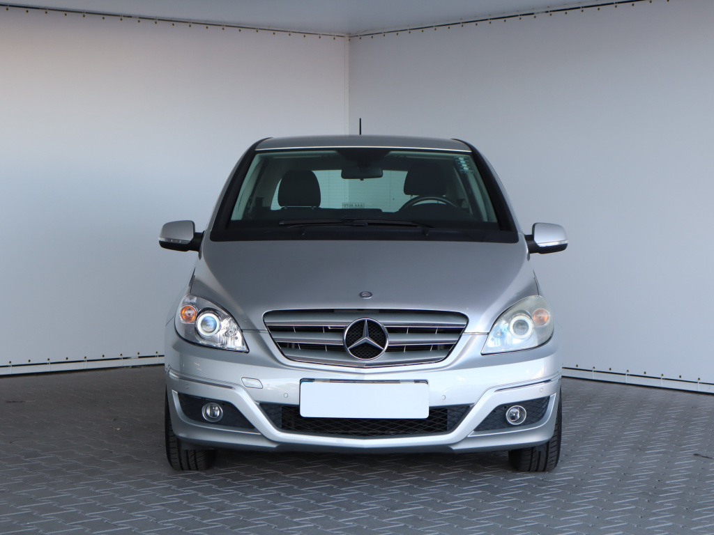 Mercedes-Benz B