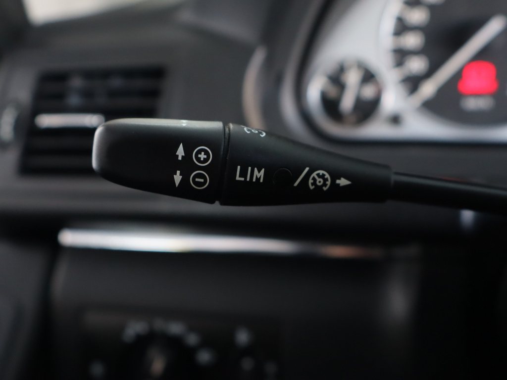 Mercedes-Benz B