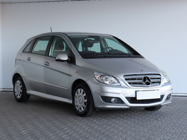 Mercedes-Benz B 2011