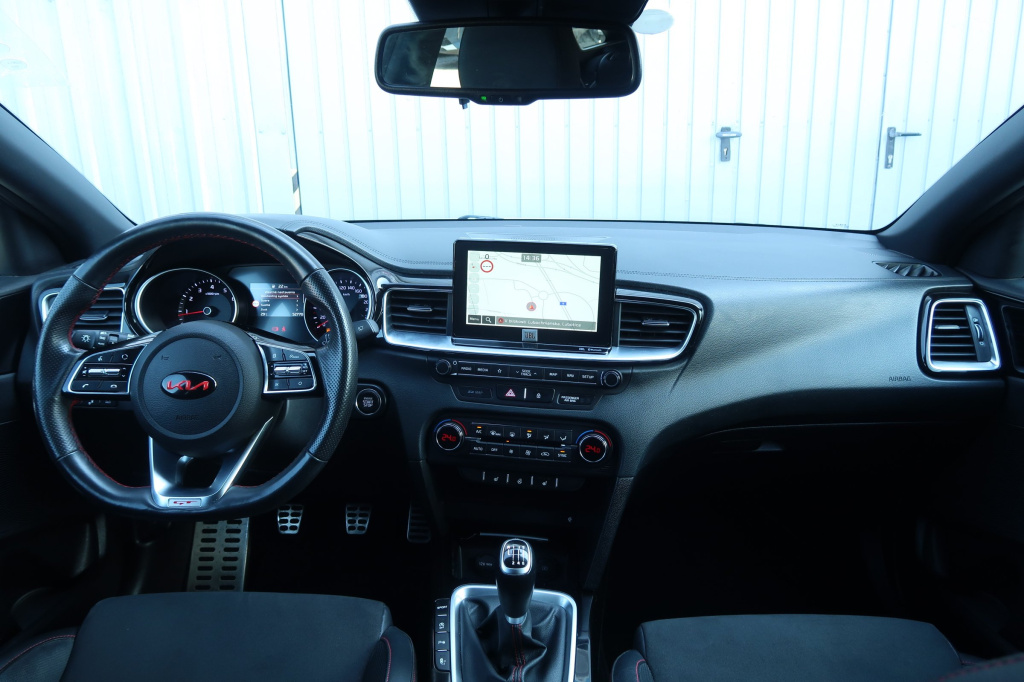 Kia ProCeed