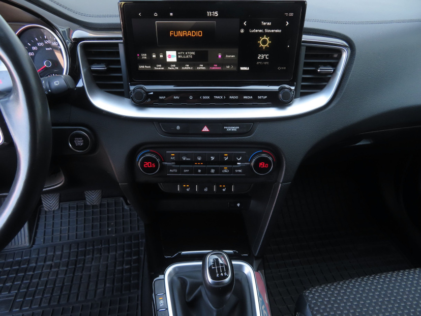 Kia XCeed, 2021