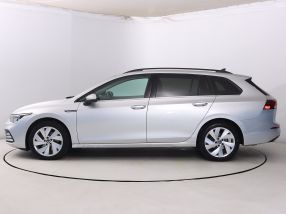Volkswagen Golf - 2024