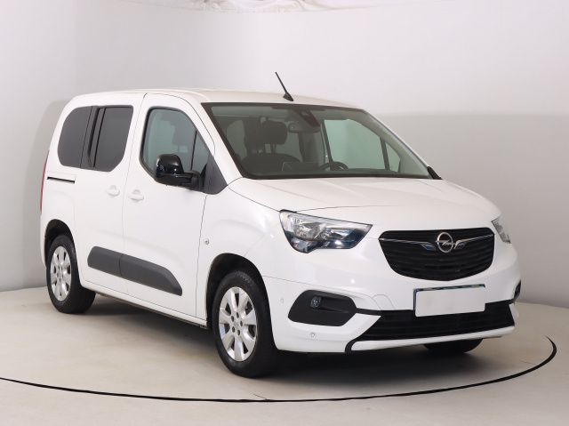 Opel Combo 2022