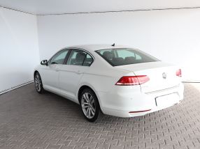 Volkswagen Passat - 2019