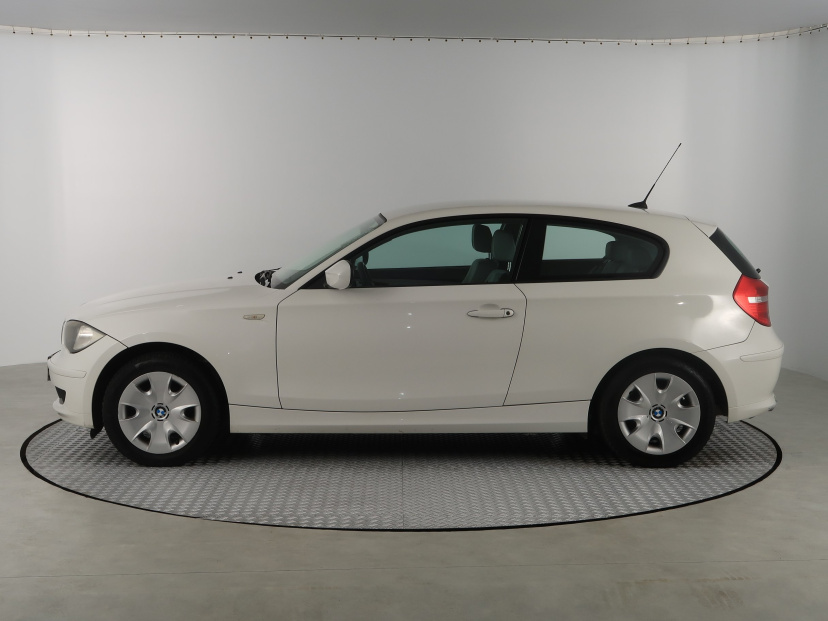 BMW 1, 2012