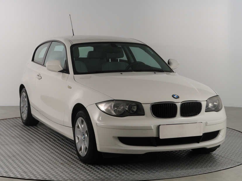 BMW 1, 2012