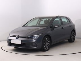 Volkswagen Golf - 2022