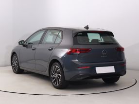 Volkswagen Golf - 2022