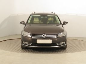 Volkswagen Passat - 2012