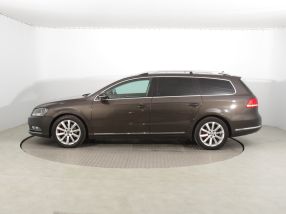 Volkswagen Passat - 2012