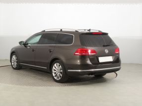 Volkswagen Passat - 2012