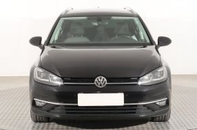 Volkswagen Golf - 2017