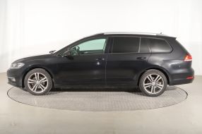 Volkswagen Golf - 2017