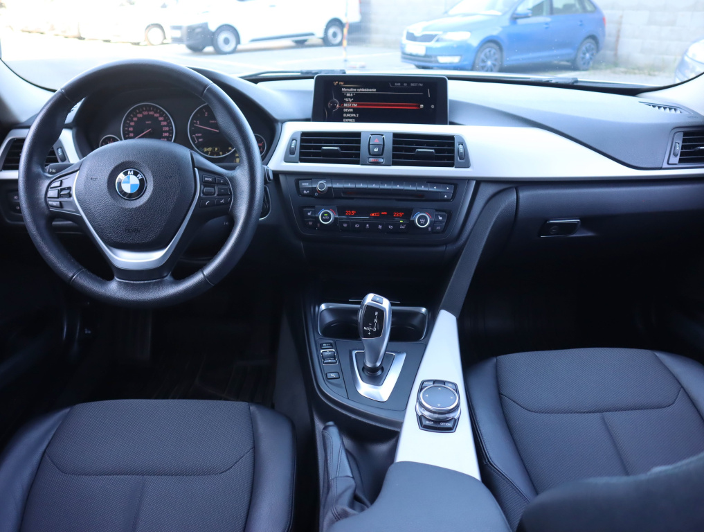 BMW 3