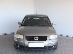 Volkswagen Passat - 2003