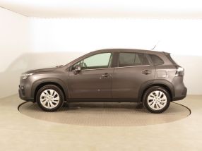 Suzuki SX4 S-Cross - 2025