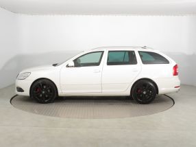 Skoda Octavia - 2011