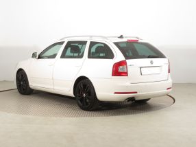 Skoda Octavia - 2011