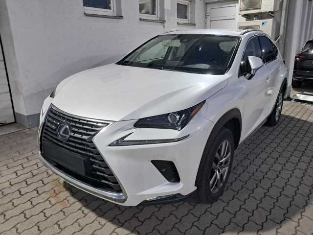 Lexus NX 2021